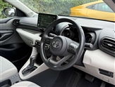 Toyota Yaris Image 5