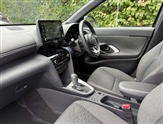 Toyota Yaris Image 2