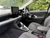 Toyota Yaris Image 2