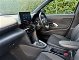 Toyota Yaris Image 2