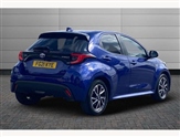 Toyota Yaris Image 2