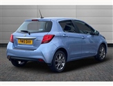 Toyota Yaris Image 2