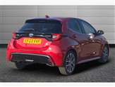 Toyota Yaris Image 2
