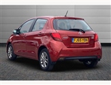 Toyota Yaris Image 6