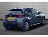 Toyota Yaris Image 2