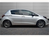 Toyota Yaris Image 6