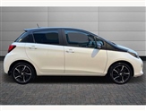 Toyota Yaris Image 6
