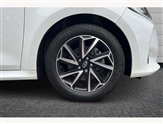 Toyota Yaris Image 6