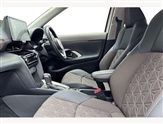 Toyota Yaris Image 2