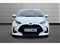 Toyota Yaris Image 8