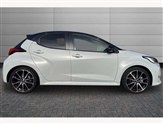 Toyota Yaris Image 6