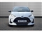 Toyota Yaris Image 9