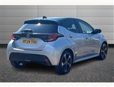 Toyota Yaris Image 2