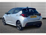 Toyota Yaris Image 6