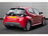 Toyota Yaris Image 2