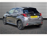 Toyota Yaris Image 4