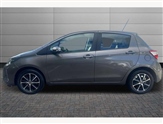 Toyota Yaris Image 6