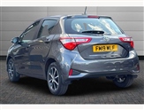 Toyota Yaris Image 6