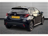 Toyota Yaris Image 2