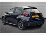 Toyota Yaris Image 6