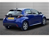 Toyota Yaris Image 2