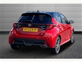 Toyota Yaris Image 2