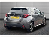 Toyota Yaris Image 2