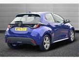 Toyota Yaris Image 2