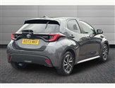 Toyota Yaris Image 2