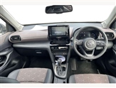 Toyota Yaris Image 6