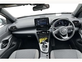 Toyota Yaris Image 6