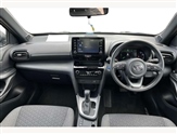 Toyota Yaris Image 6