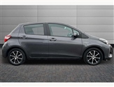 Toyota Yaris Image 4