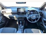 Toyota Yaris Image 6