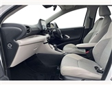 Toyota Yaris Image 2