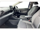 Toyota Yaris Image 2