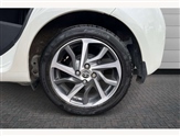 Toyota Yaris Image 5