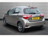 Toyota Yaris Image 3