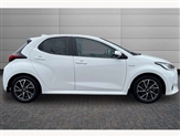 Toyota Yaris Image 4