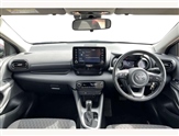 Toyota Yaris Image 6