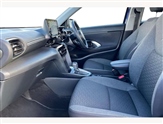 Toyota Yaris Image 2