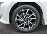 Toyota Yaris Image 6