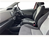 Toyota Yaris Image 2
