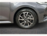 Toyota Yaris Image 6