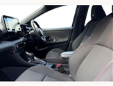 Toyota Yaris Image 2