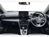 Toyota Yaris Image 6