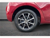 Toyota Yaris Image 5