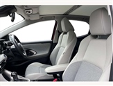 Toyota Yaris Image 2