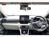Toyota Yaris Image 6