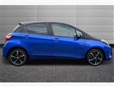 Toyota Yaris Image 4